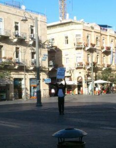 Israeli with a sign