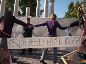 Protesting the Building of World War II Monument