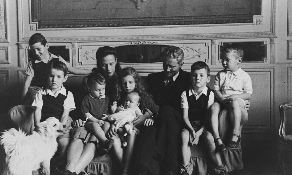 Hiram Bingham with his family in Buenos Aires, Argentina, 1944.